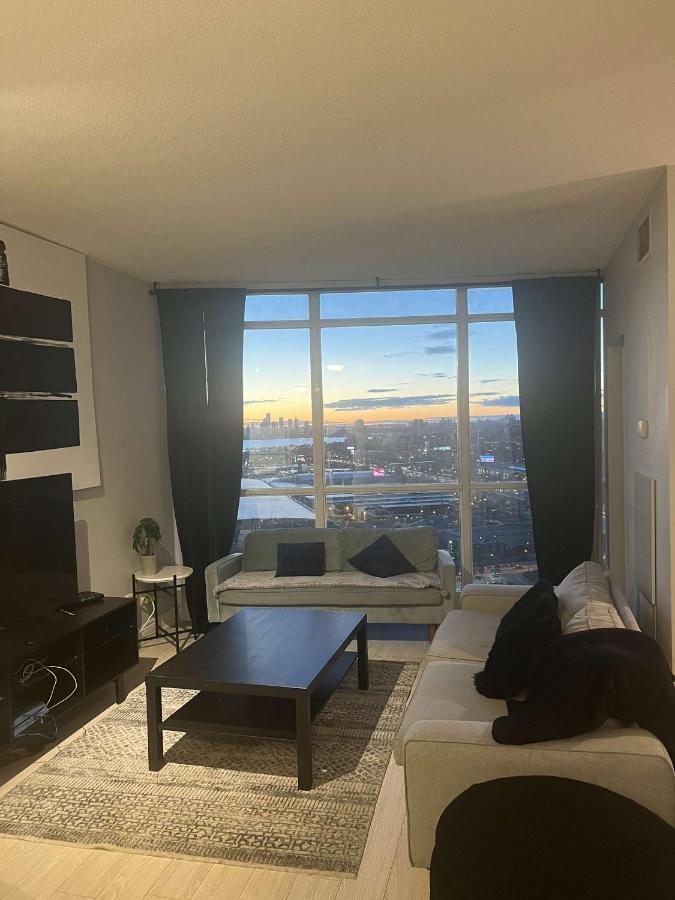 Cozy Fort York Condo Toronto Exterior photo